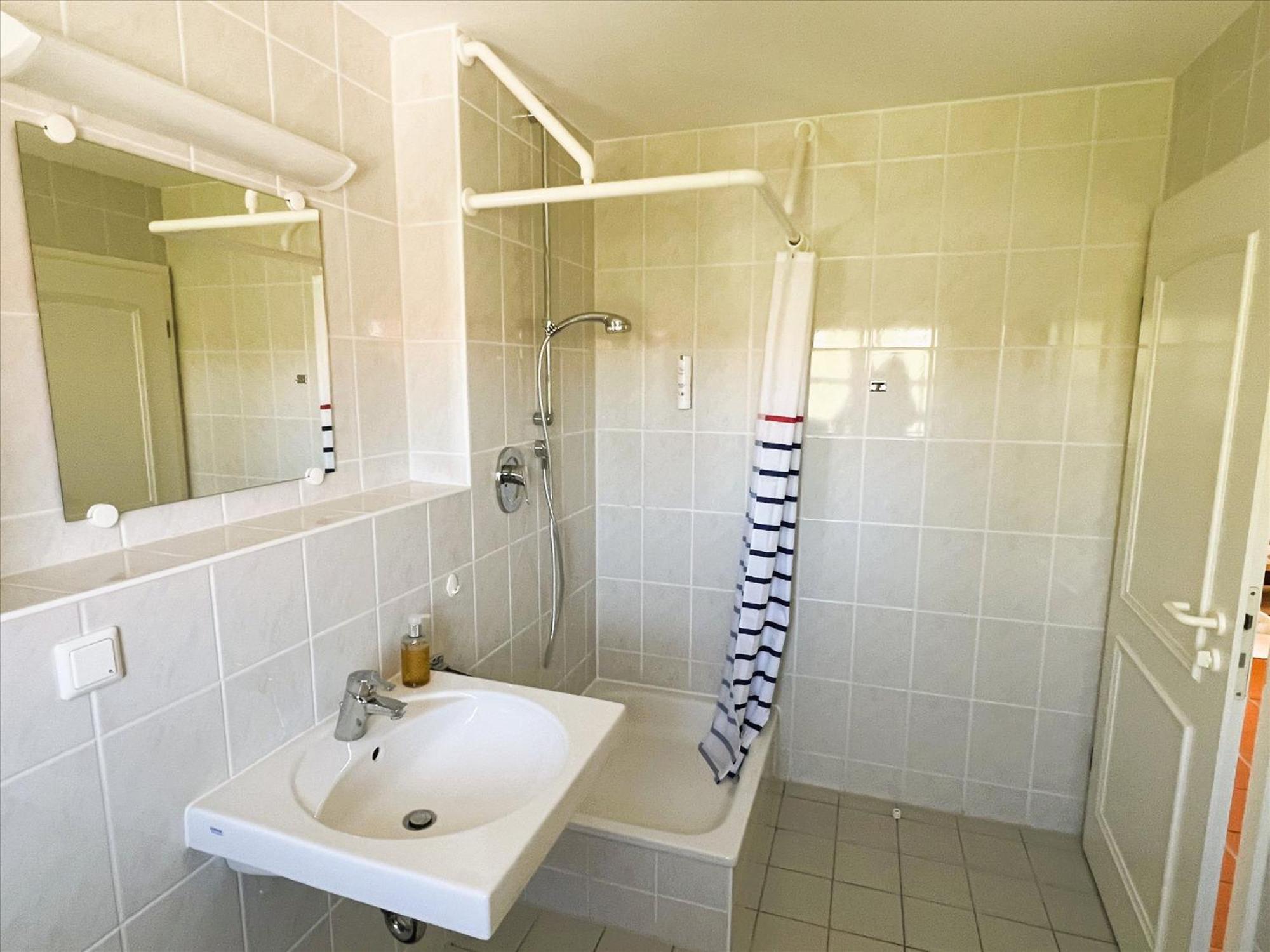 Feriendorf Rugana - Klassik Appartement Mit 1 Schlafzimmer D44 드란스케 외부 사진